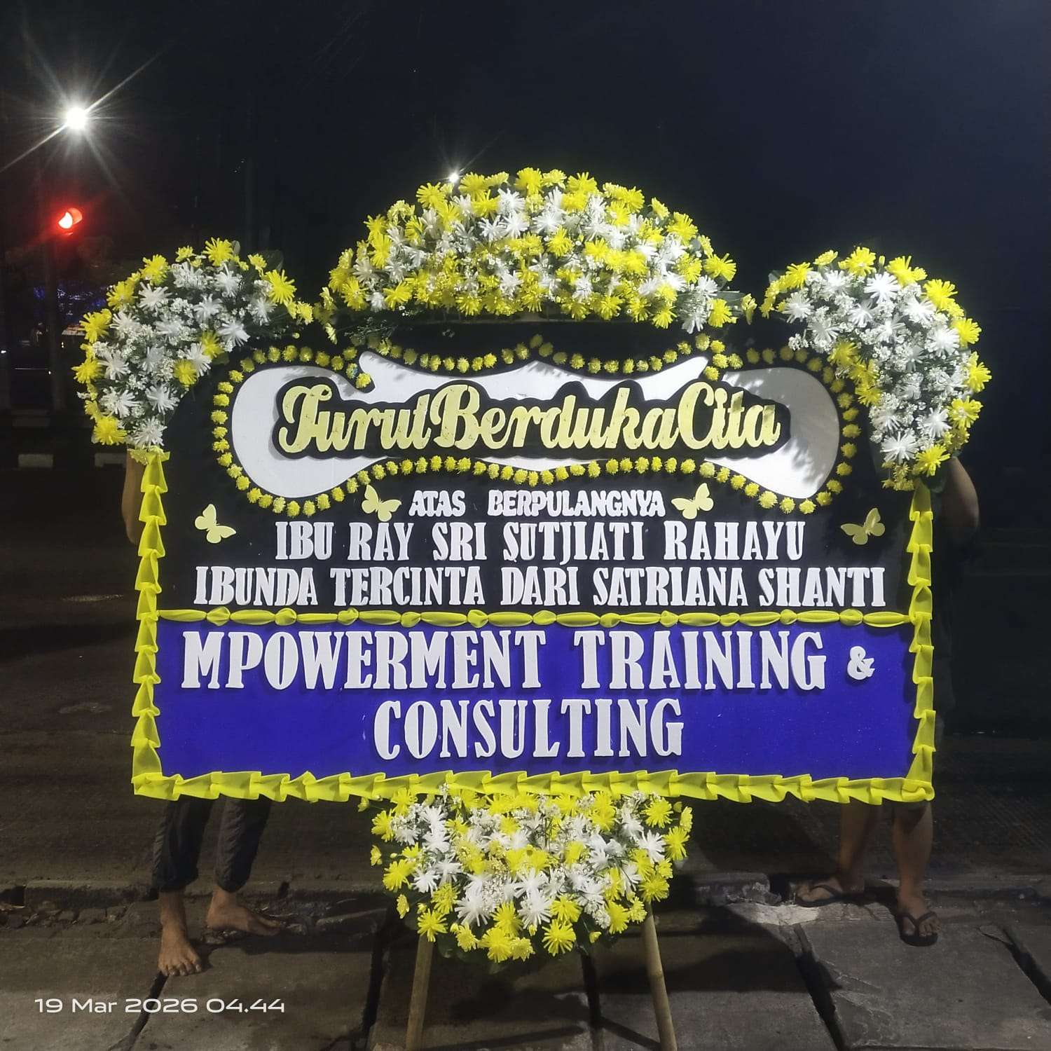 Papan Bunga Duka Cita